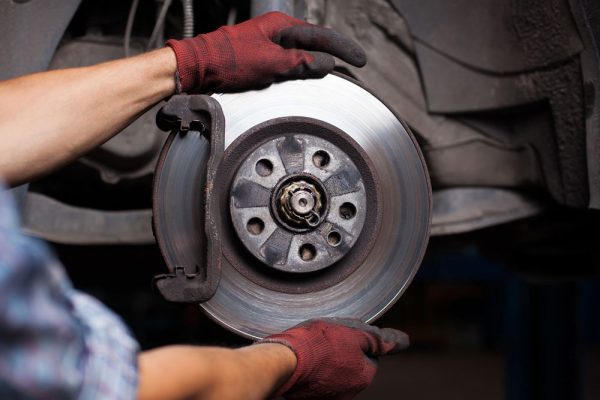 بررسی قیمت برخی قطعات فونیکس در سال ۱۴۰۴